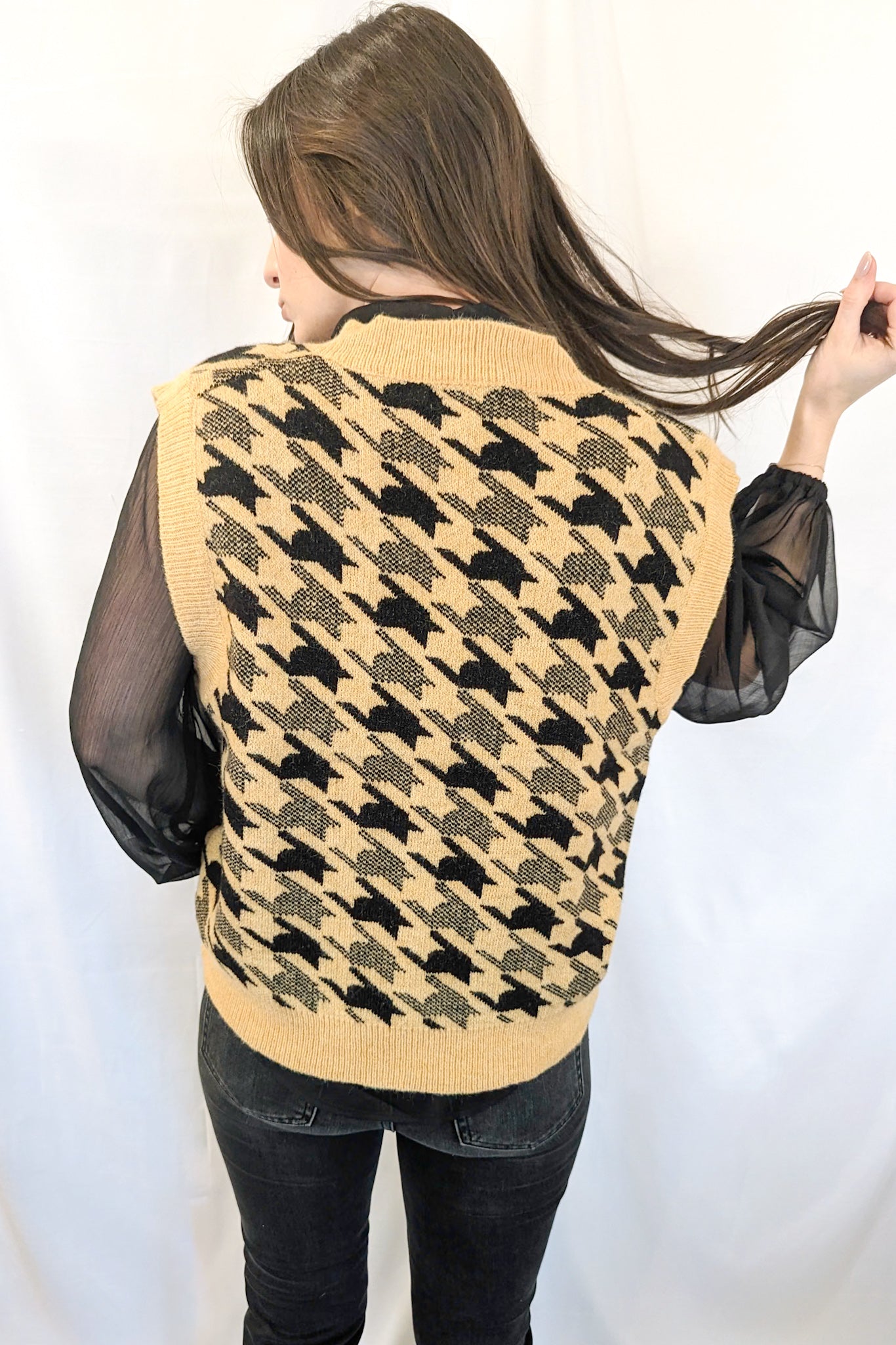 Houndstooth Harmony Vest